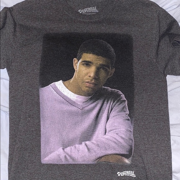 Mens TShirt - Picture 2 of 3